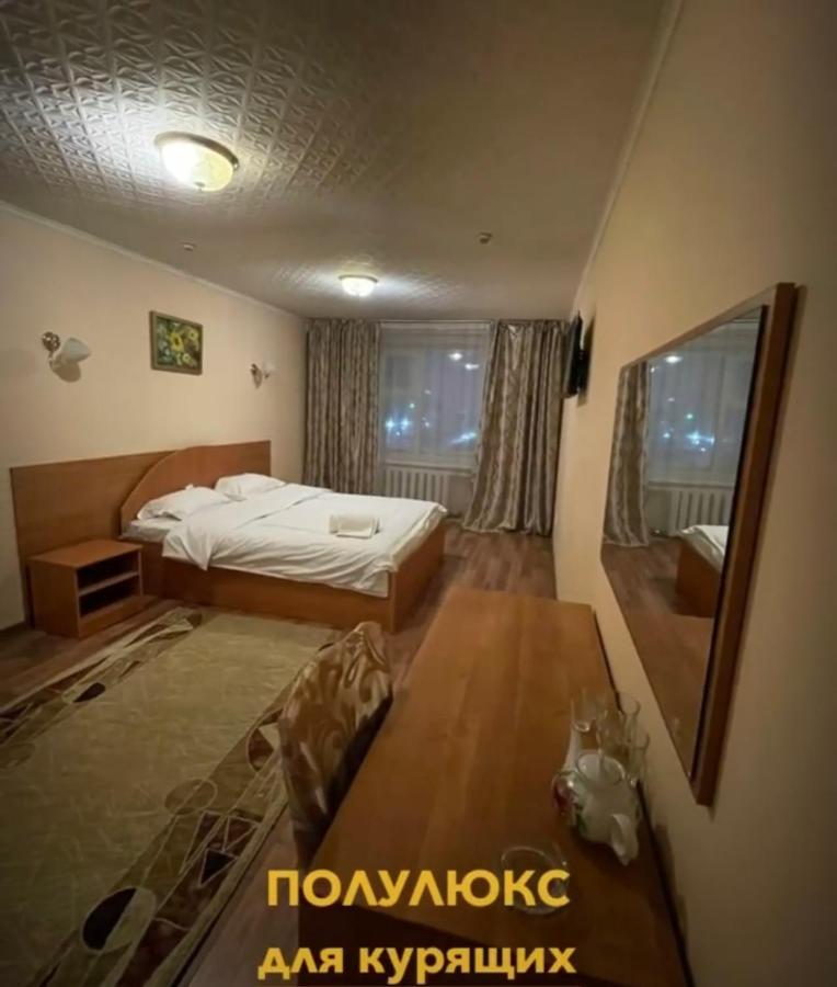 Zhassybi Hotel Astana Buitenkant foto