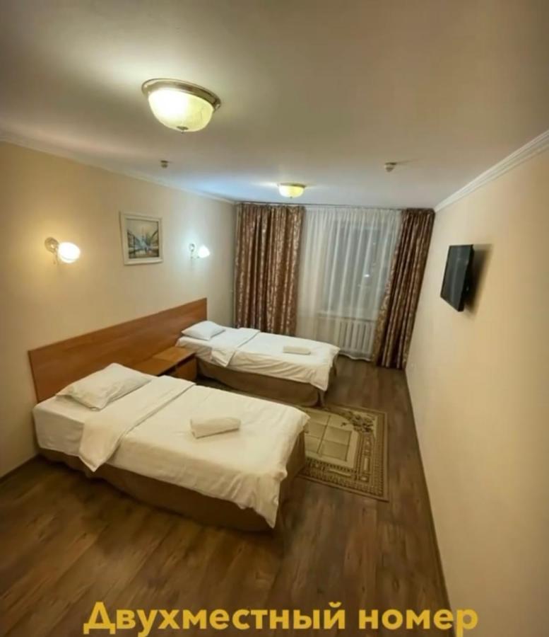 Zhassybi Hotel Astana Buitenkant foto
